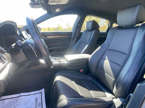 Certified 2022 Honda Accord Sport image 12