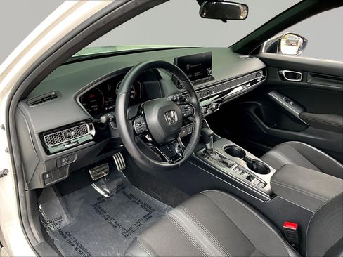 Used 2025 Honda Civic Sport image 16