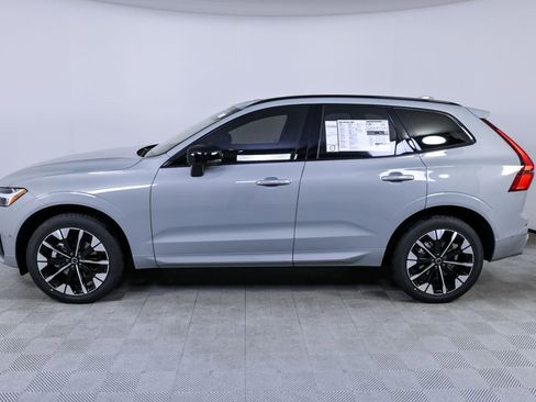 New 2026 Volvo XC60 B5 Plus w/ Protection Package Premier AWD/4WD image 2