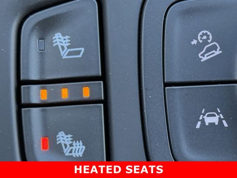 Used 2022 GMC Terrain SLE w/ Driver Convenience Package image 17