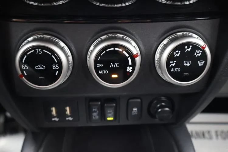 Used 2025 Mitsubishi Outlander Sport LE AWD/4WD image 33