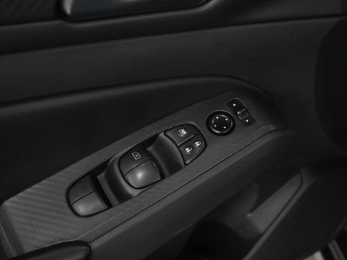 Used 2023 Nissan Altima 2.5 S image 19