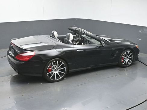 Used 2015 Mercedes-Benz SL 63 AMG image 44