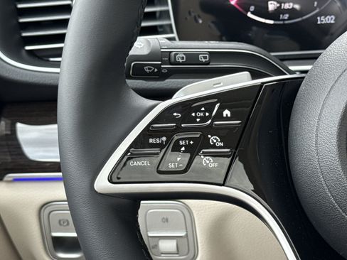 Certified 2026 Mercedes-Benz GLE 450 4MATIC image 38
