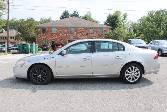 Used 2007 Buick Lucerne CXS w/ Driver Confidence Package FWD image 5