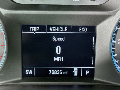 Used 2020 Chevrolet Traverse LS FWD image 14