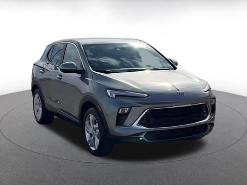 Used 2025 Buick Encore GX Preferred image 2