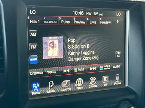 Used 2017 Jeep Grand Cherokee Limited image 15