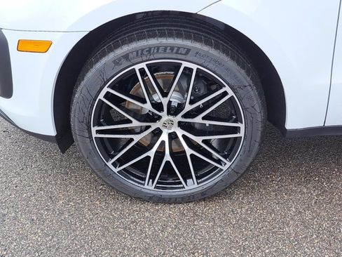 New 2026 Porsche Macan Turbo image 11