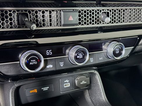 Used 2024 Honda Civic Sport image 15