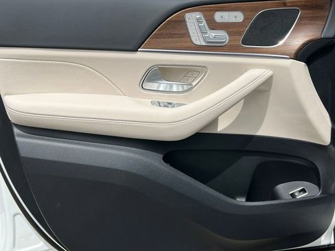 New 2026 Mercedes-Benz GLE 350 4MATIC image 14