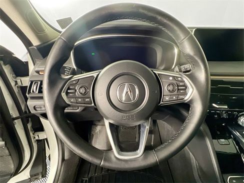 Used 2022 Acura MDX SH-AWD w/ Technology Package image 11