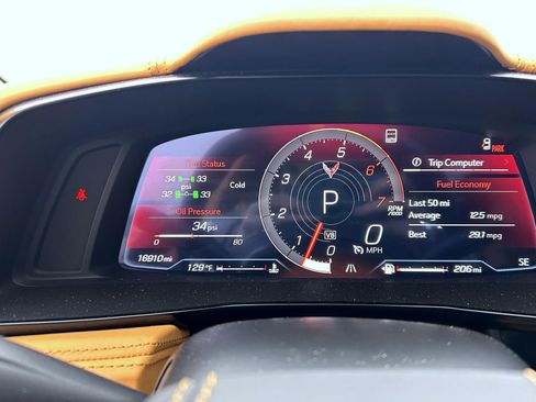 Used 2023 Chevrolet Corvette Stingray Premium Cpe w/ Body-Color Dual Roof Package image 14