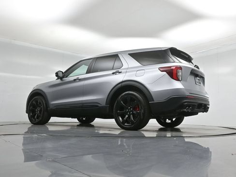 Used 2022 Ford Explorer ST w/ Equipment Group 401A AWD/4WD image 53