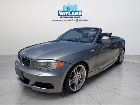 Used 2013 BMW 135i Convertible RWD image 1