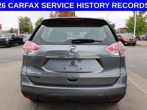 Used 2015 Nissan Rogue S image 8