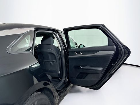 Used 2025 Kia K5 LXS image 29