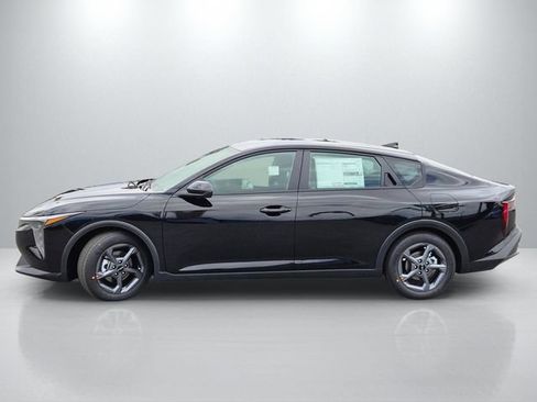 New 2026 Kia K4 FWD image 7