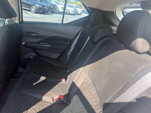 Used 2024 Nissan Kicks SV w/ Interior Electronics Package FWD image 3