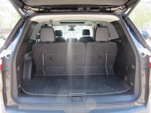 Used 2018 Chevrolet Traverse LT AWD/4WD image 25