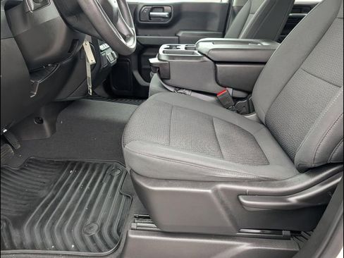 Used 2022 Chevrolet Silverado 1500 Custom image 11