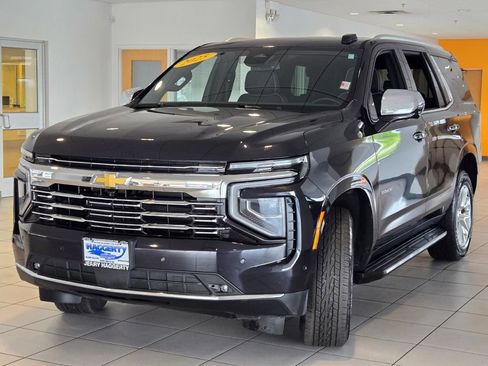 Certified 2025 Chevrolet Tahoe Premier AWD/4WD image 4