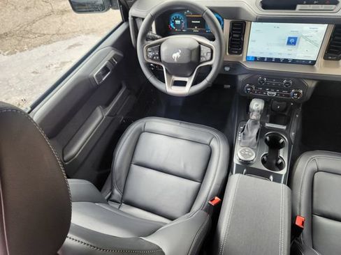 New 2026 Ford Bronco Outer Banks AWD/4WD image 10