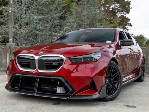 Used 2026 BMW M5 Touring AWD/4WD image 7
