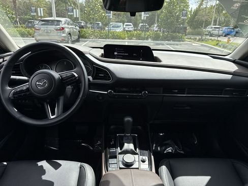 Certified 2025 MAZDA CX-30 AWD 2.5 S w/ Premium Package image 15