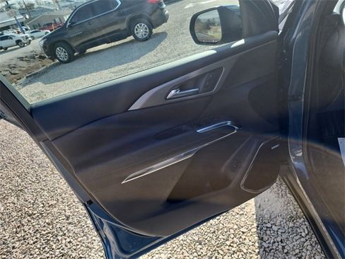 New 2026 Chevrolet Traverse LT w/ Enhanced Driving Package image 18