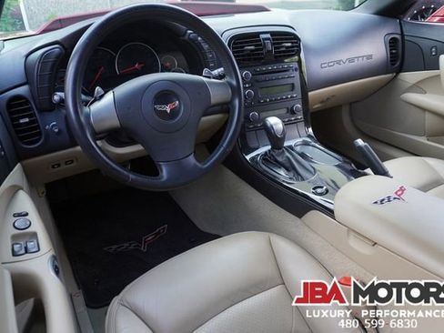 Used 2008 Chevrolet Corvette Convertible RWD image 9