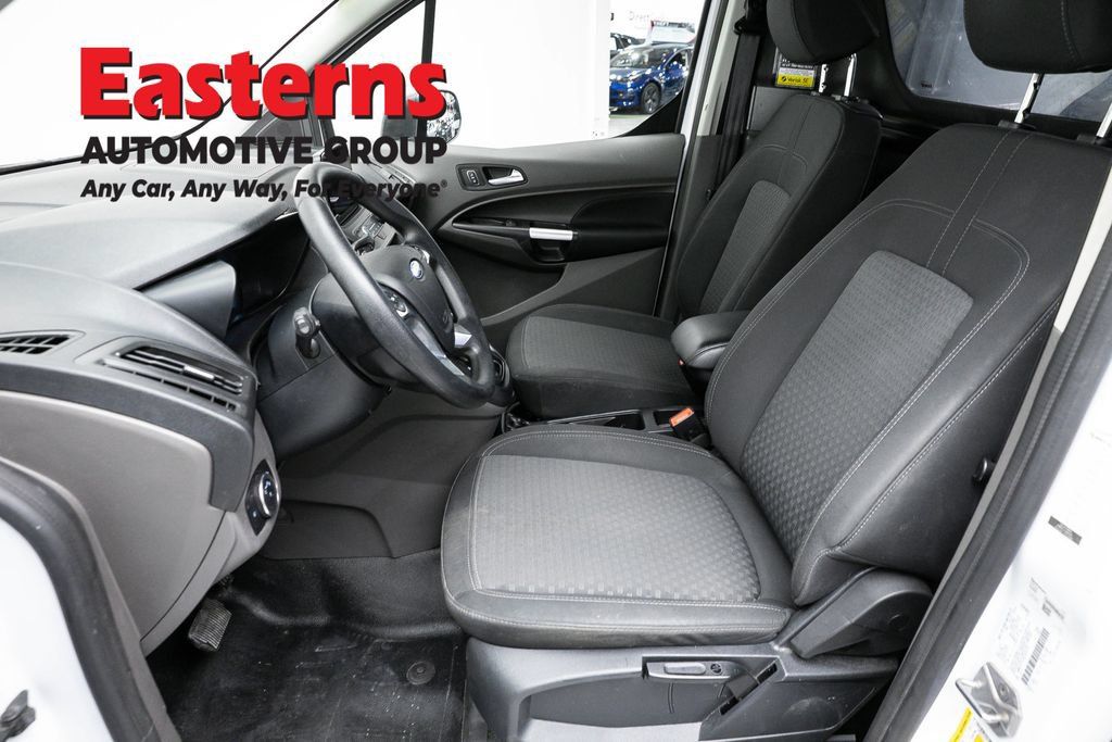 Used 2022 Ford Transit Connect XLT FWD image 13