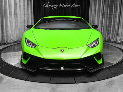 Used 2018 Lamborghini Huracan Performante image 7