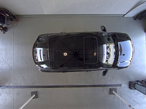 Used 2025 Buick Envista Avenir FWD image 35