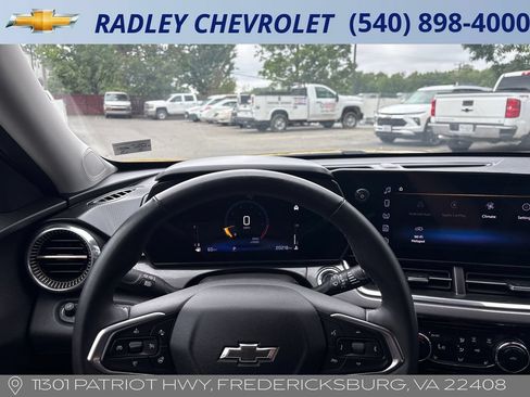 Used 2025 Chevrolet Trax ACTIV w/ Driver Confidence Package FWD image 6