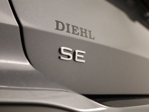 New 2026 Volkswagen Taos SE image 39