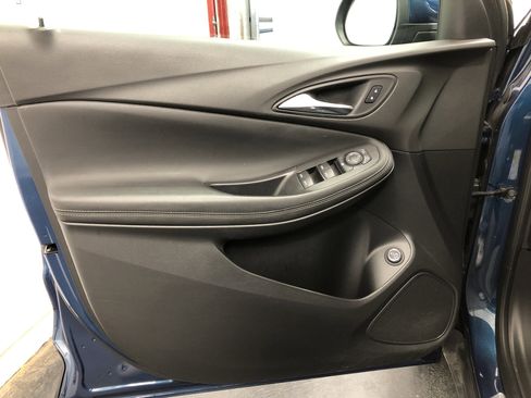 Used 2021 Buick Encore GX Select image 15