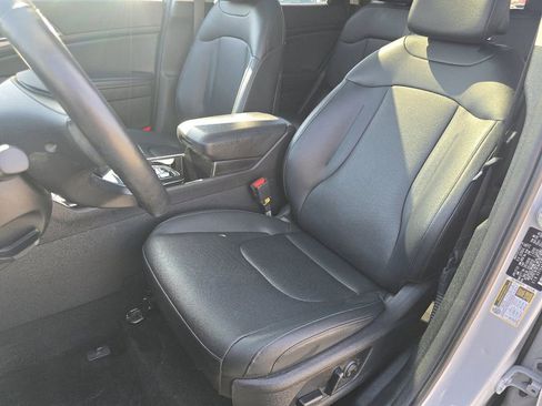 Used 2023 Kia Sportage SX image 26