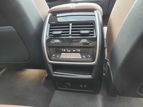 Used 2026 BMW X5 xDrive40i AWD/4WD image 25