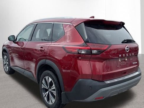 Used 2021 Nissan Rogue SV w/ Premium Package image 3