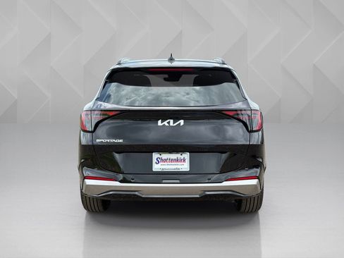 New 2026 Kia Sportage SX FWD image 6