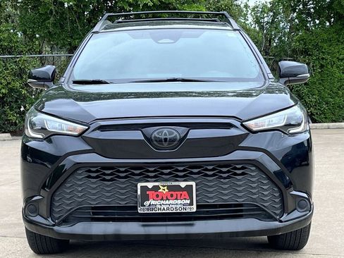 Used 2024 Toyota Corolla Cross AWD Hybrid image 7