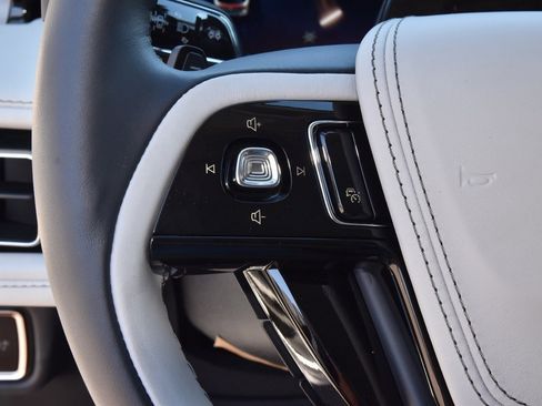 New 2026 Lincoln Aviator Reserve w/ Luxury Package image 26