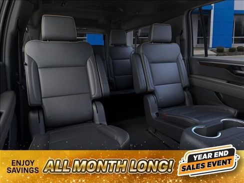 New 2026 Chevrolet Suburban Premier image 17