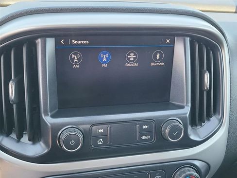 Certified 2019 Chevrolet Colorado LT RWD image 5