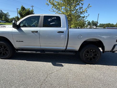 Used 2026 RAM 2500 Big Horn AWD/4WD image 11