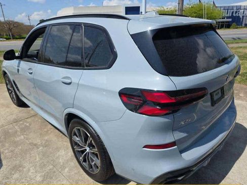 Used 2024 BMW X5 xDrive40i w/ M Sport Package image 4