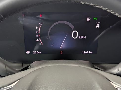 Used 2025 Buick Envista Sport Touring w/ Advanced Safety Package FWD image 20