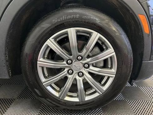 Used 2023 Cadillac XT4 Premium Luxury AWD/4WD image 22