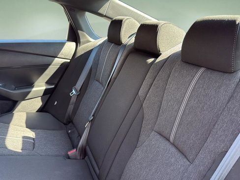 Used 2023 Honda Accord Sport image 15